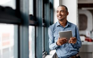 worker using tablet to change career